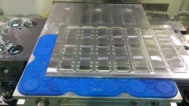 Комбинированный вакуумный стол